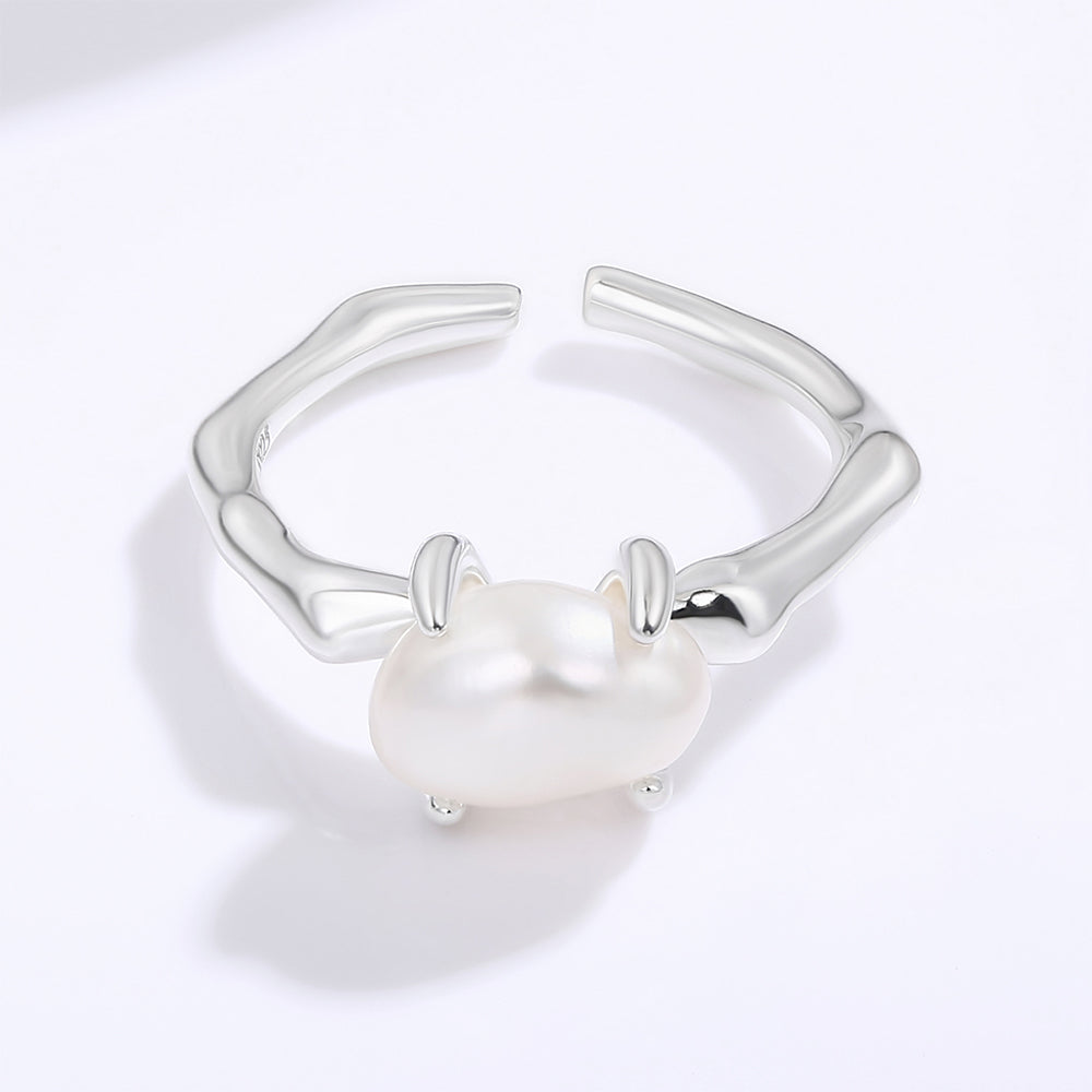 Ring aus goldplattierterr Legierung