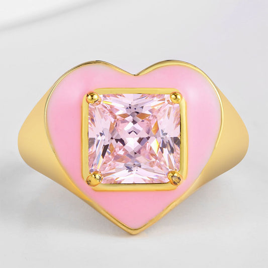 Ring aus goldplattierterr Legierung mit rosafarbenem Emporia® Kristall und Emaille