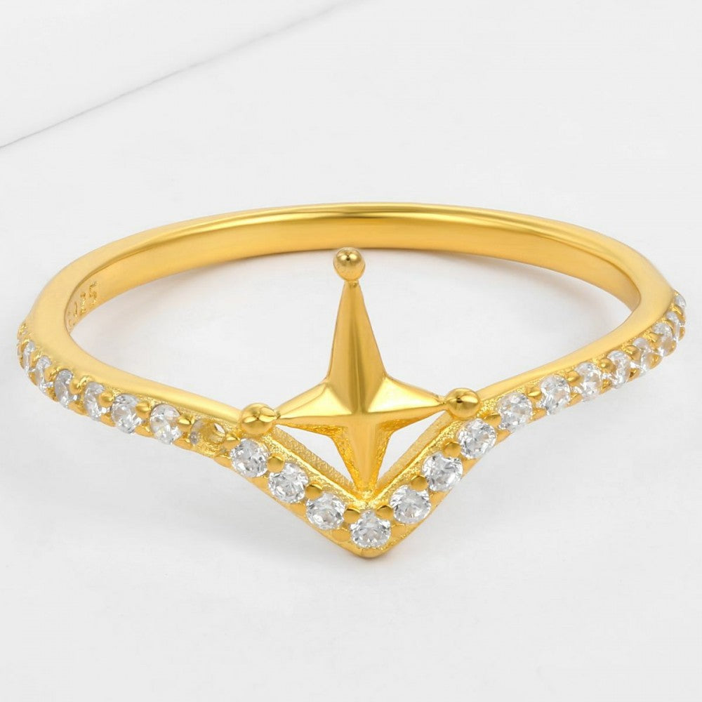 Ring aus goldplattierterr Legierung mit weißem Emporia® Kristall