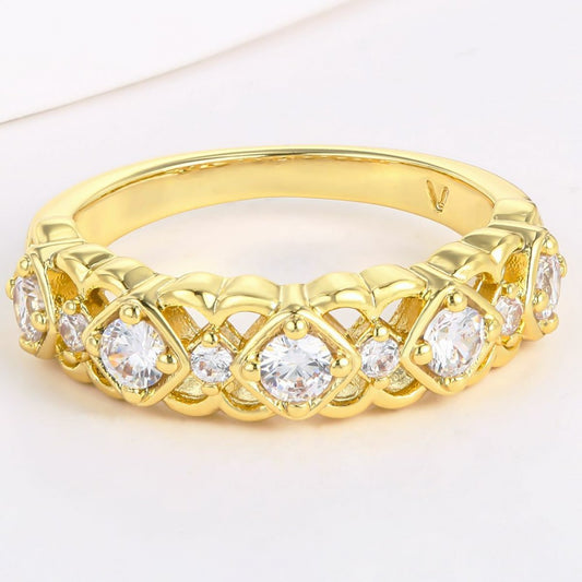 Ring aus goldplattierter Legierung mit weißem Emporia® Kristall