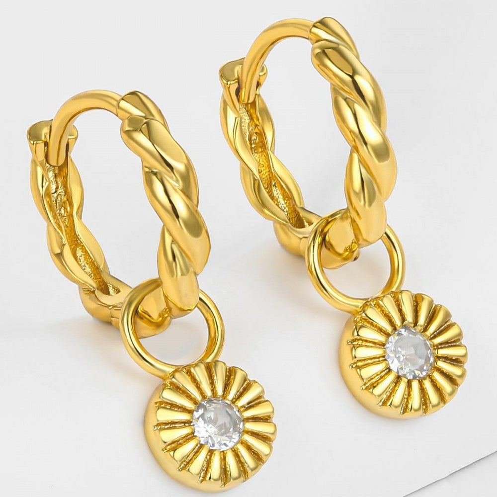 Ohrringe aus goldplattierter Legierung mit weißem Emporia® Kristall 1 