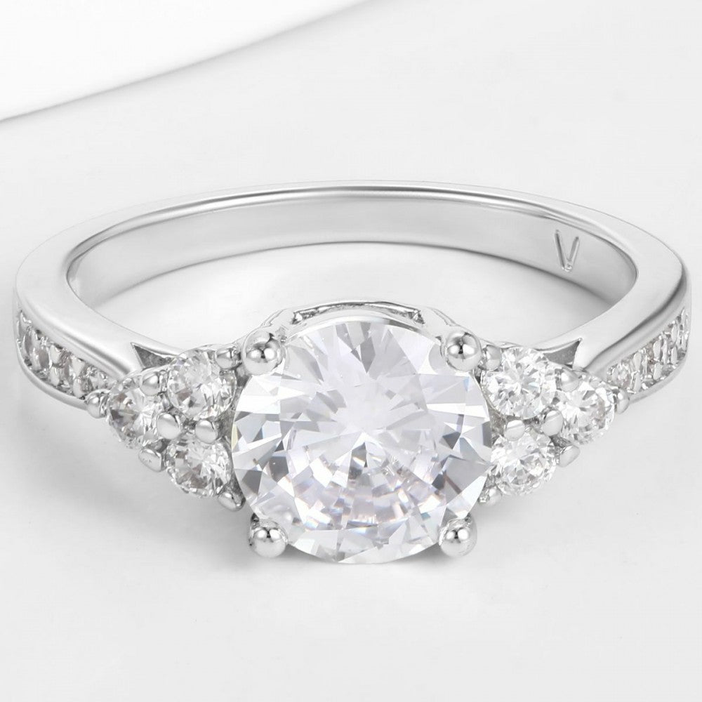 Ring aus goldplattierterr Legierung mit weißem Emporia® Kristall 1 