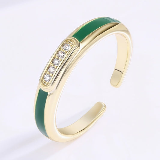 Ring aus goldplattierter Legierung mit weißem Emporia® Kristall