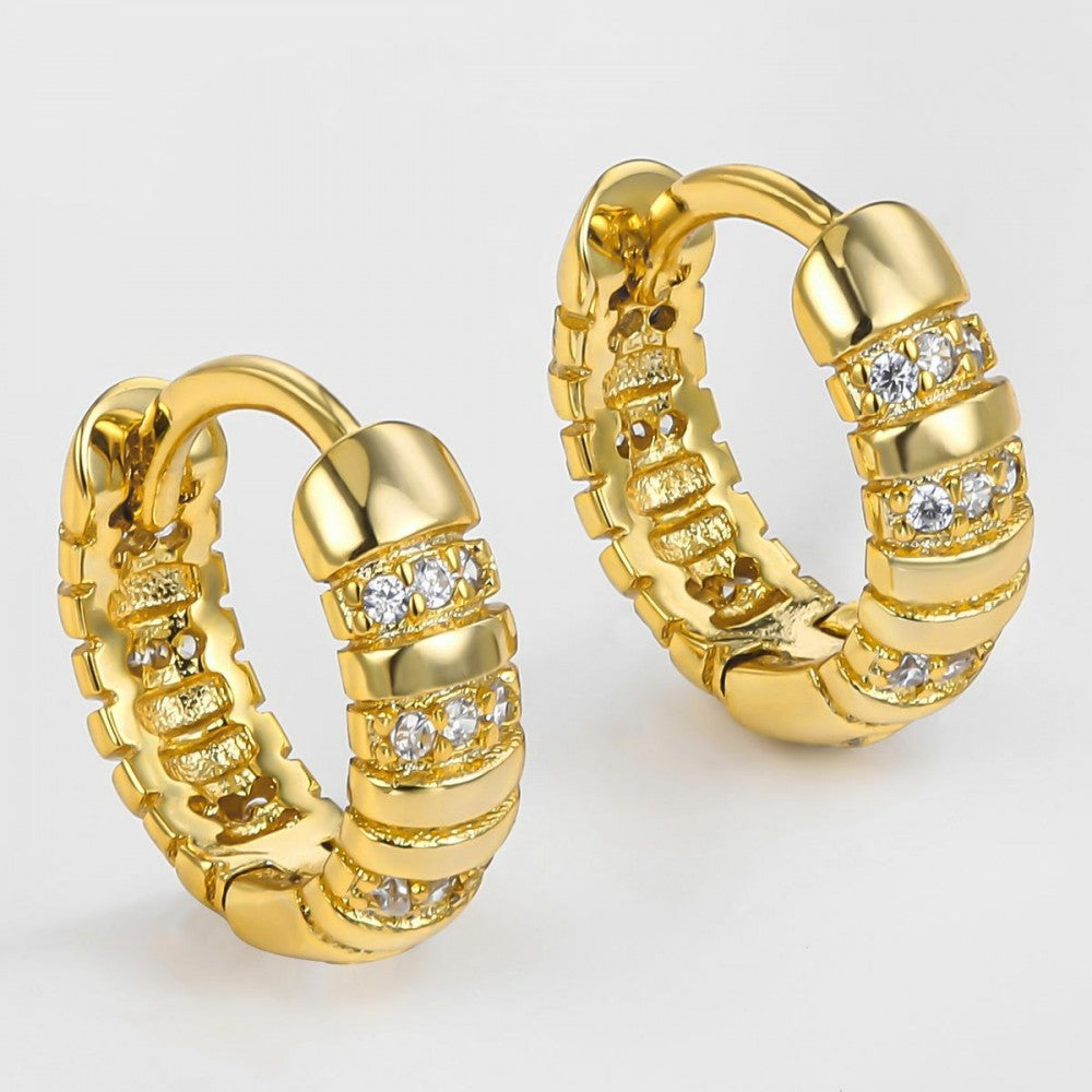 Ohrringe aus goldplattierter Legierung mit weißem Emporia® Kristall 1 