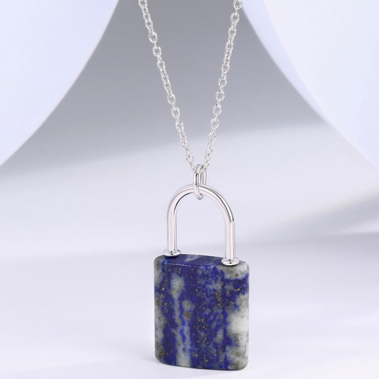 Halskette aus goldplattierter Legierung mit blauem Emporia®-Kristall