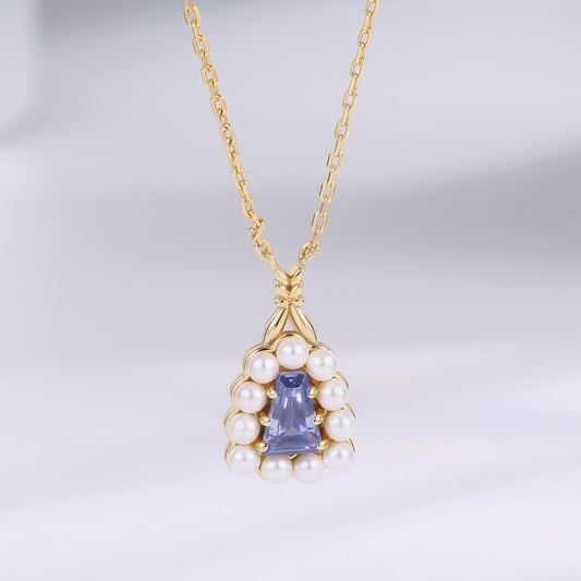 Halskette aus goldplattierter Legierung mit blauem Emporia®-Kristall