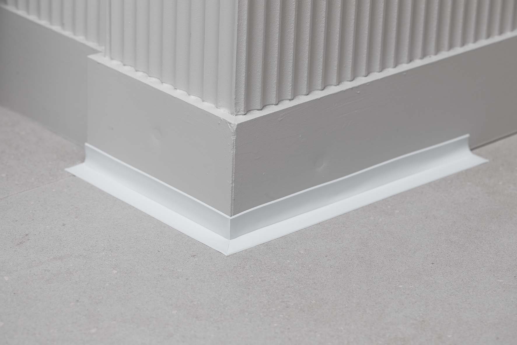 InstaSeal selbstklebendes Dichtungs- und Kantenband – 2 Rollen 3 