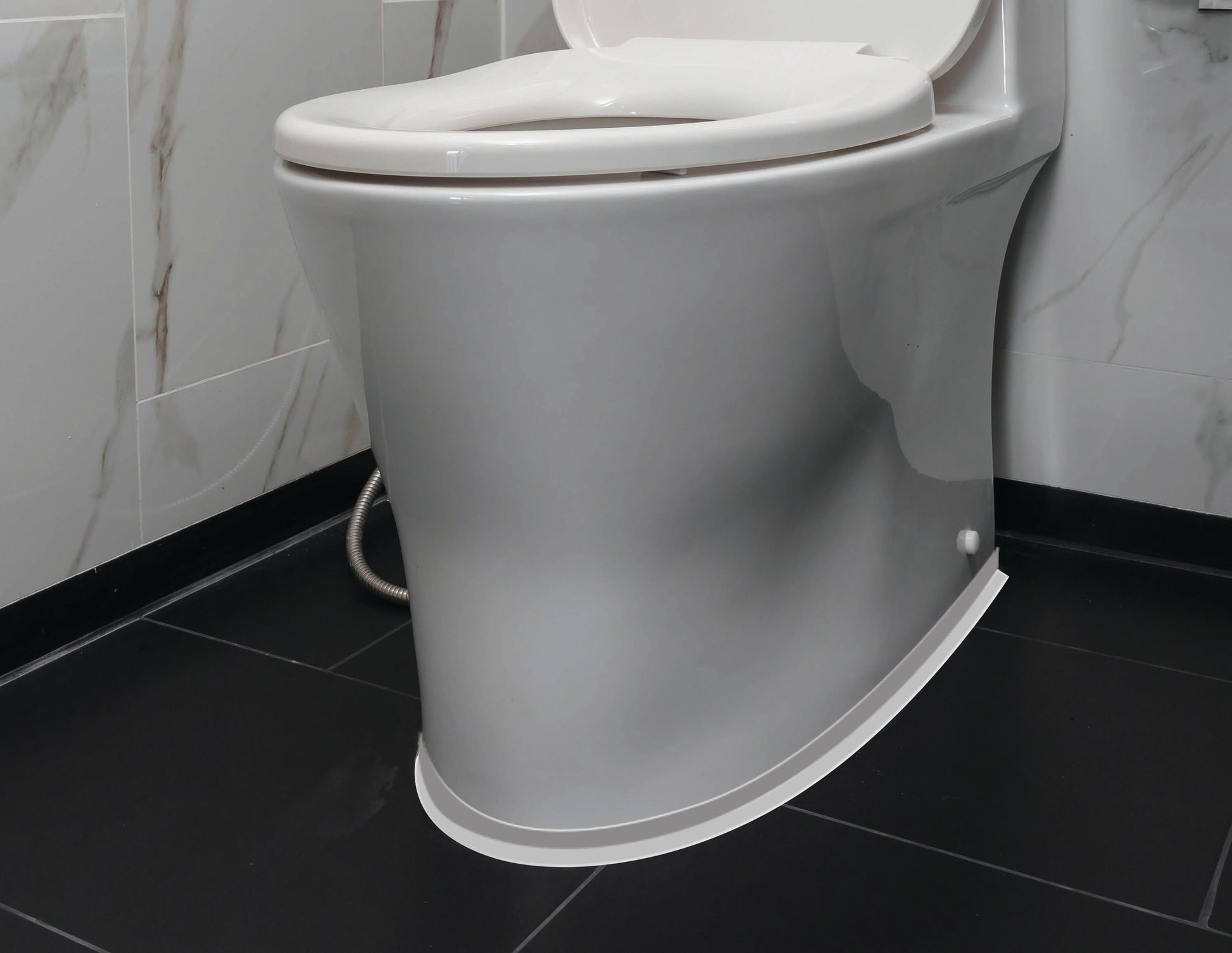 InstaSeal selbstklebendes Dichtungs- und Kantenband – 2 Rollen 6 