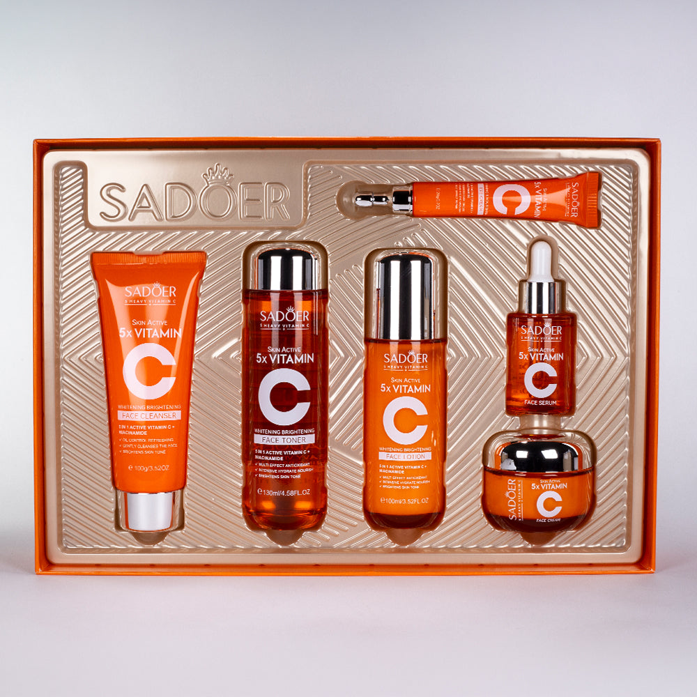 SADOER 5-fach Vitamin-C Hautbild ausgleichendes und feuchtigkeitsspendendes Gesichtspflege-Geschenkset – 6-teilig 2 