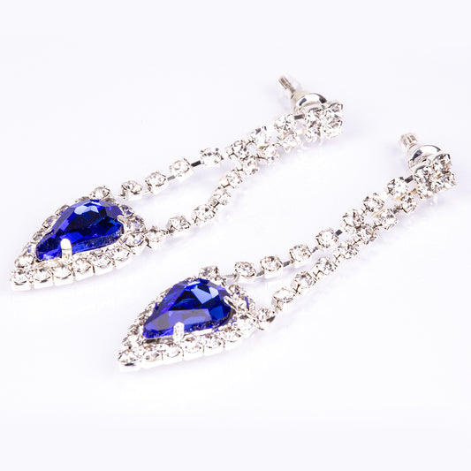 Schmuckgarnitur aus aus goldplattierter Legierung mit blauem Emporia®-Kristall und weißem Emporia® Kristall