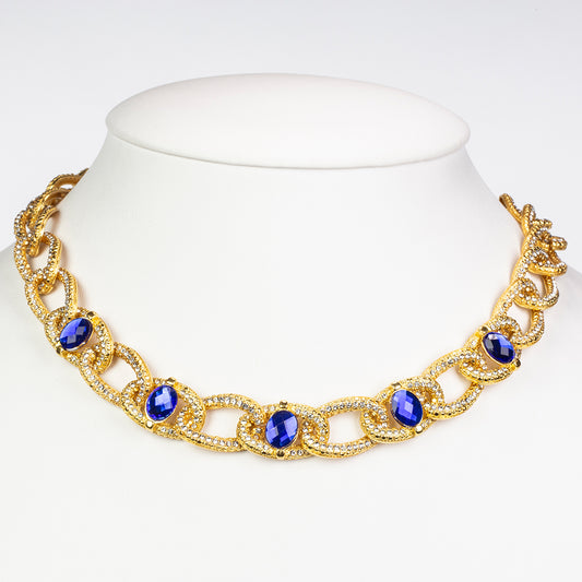 Halskette aus goldplattierter Legierung mit blauem Emporia®-Kristall und weißem Emporia® Kristall