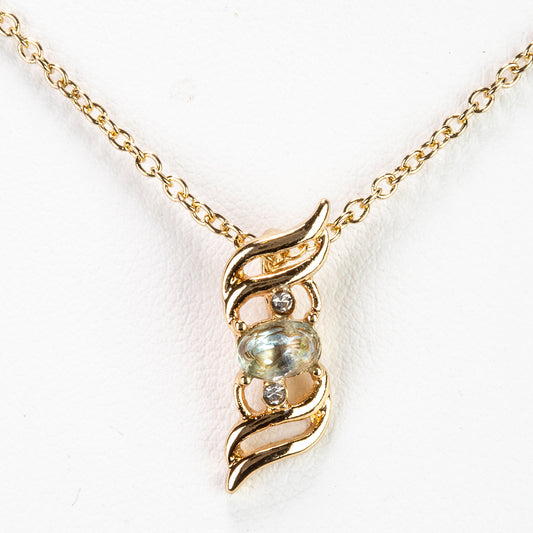 Halskette aus goldplattierter Legierung mit Aquamarin und weißem Emporia® Kristall