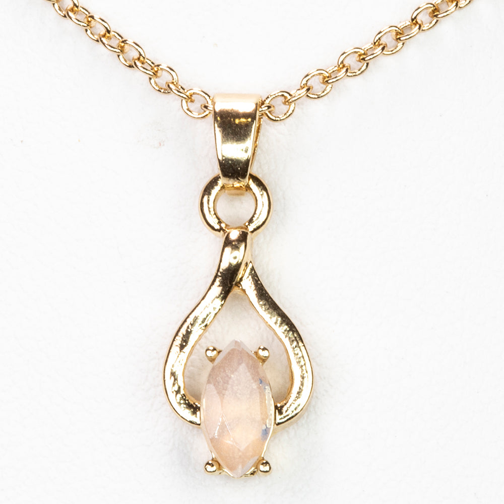 Halskette aus goldplattierter Legierung mit äthiopischem Opal aus Lega Dembi und weißem Emporia® Kristall 1 
