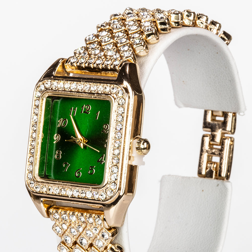 Uhr aus goldplattierter Legierung mit grünem Emporia® Kristall und weißem Emporia® Kristall