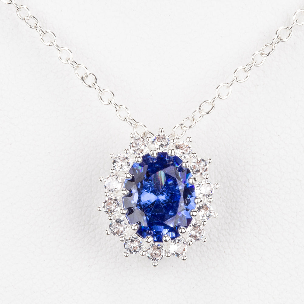 Schmuckgarnitur aus aus goldplattierter Legierung mit blauem Emporia®-Kristall und weißem Emporia® Kristall