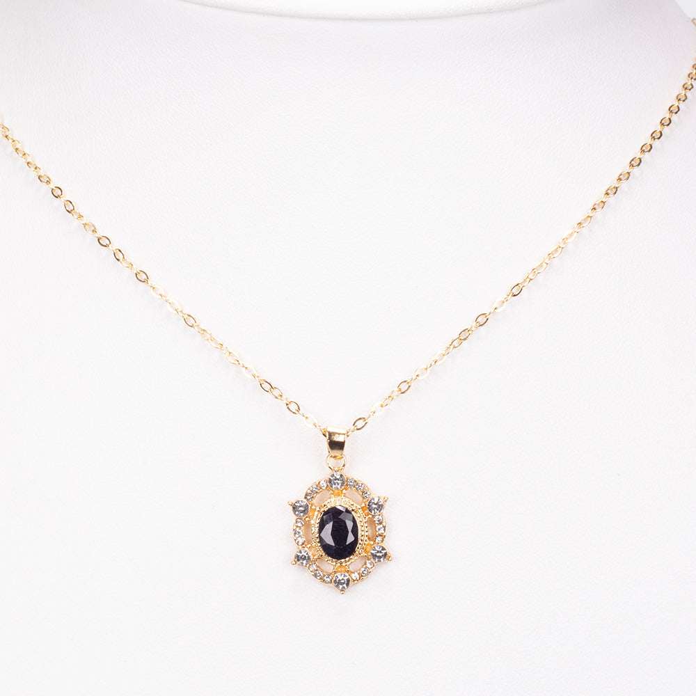 Halskette aus goldplattierter Legierung mit Saphir und weißem Emporia® Kristall