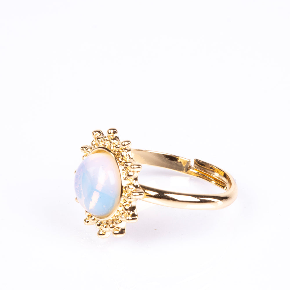 Ring aus goldplattierterr Legierung mit Mondstein 2 