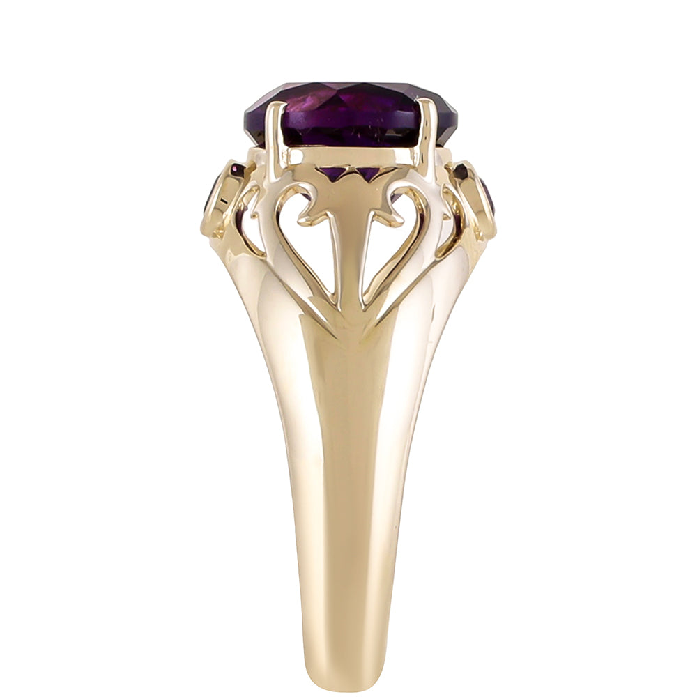 Goldring mit marokkanischem Amethyst