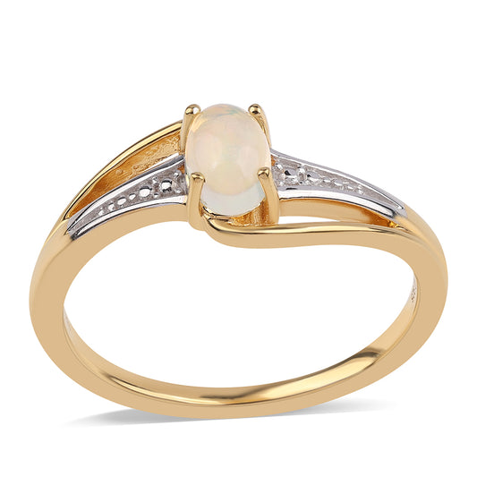 Goldplattierter Silberring mit äthiopischem Opal aus Lega Dembi