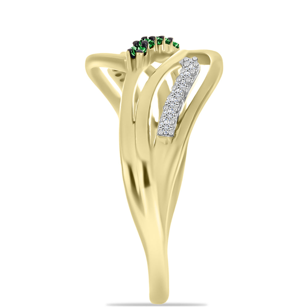 Goldplattierter Silberring mit grünem Diamant und weißem Diamant 8 