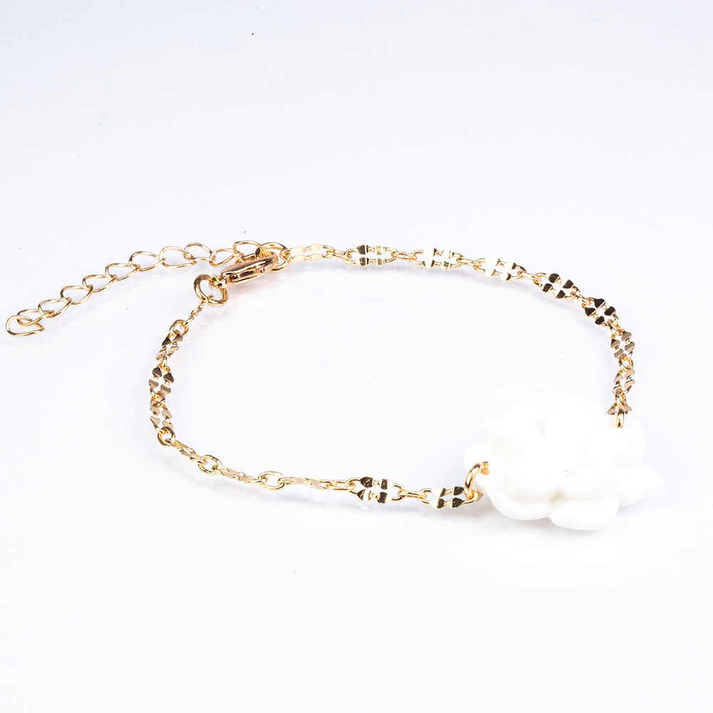 Schmuckgarnitur aus aus goldplattierter Legierung mit Glasperle und weißem Emporia® Kristall 6 