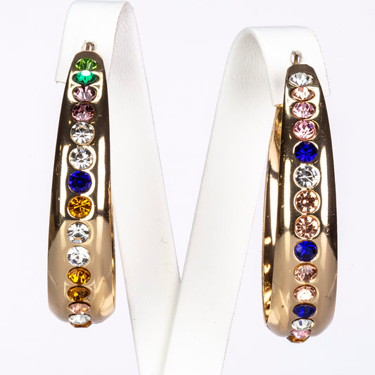 Ohrringe aus goldplattierter Legierung mit rotem Emporia®-Kristall und blauem Emporia®-Kristall