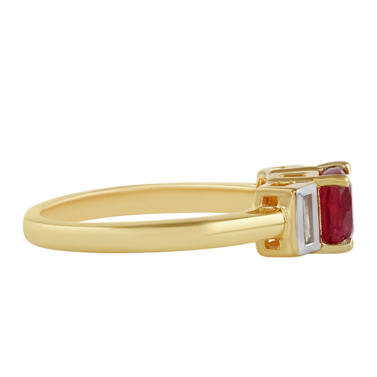 Goldplattierter Silberring mit Thai Rubin und weißem Topas