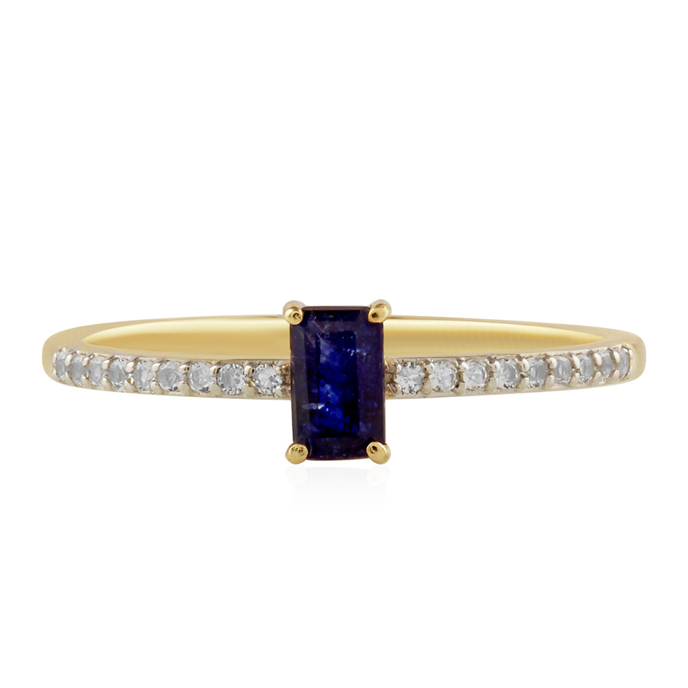 Goldring mit Thai Saphir und weißem Topas