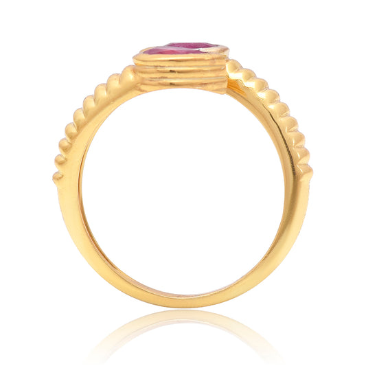 Goldplattierter Silberring mit Rubin aus Madagaskar