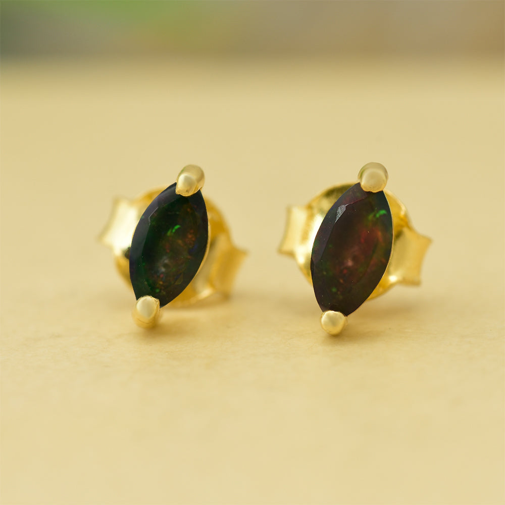 Goldplattierte Silberohrringe mit äthiopischem Opal aus Lega Dembi 4 