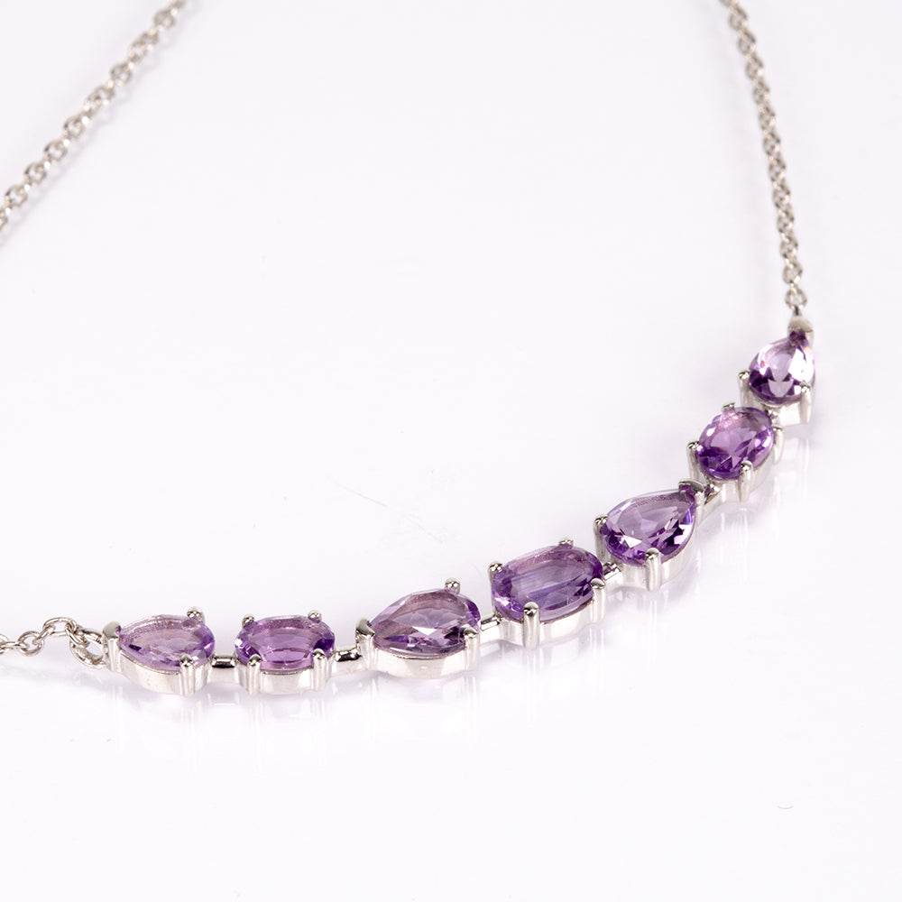 Silberhalskette mit brasilianischem Amethyst