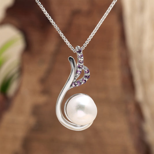 Silberanhänger mit brasilianischem Amethyst und weißer Süßwasserperle