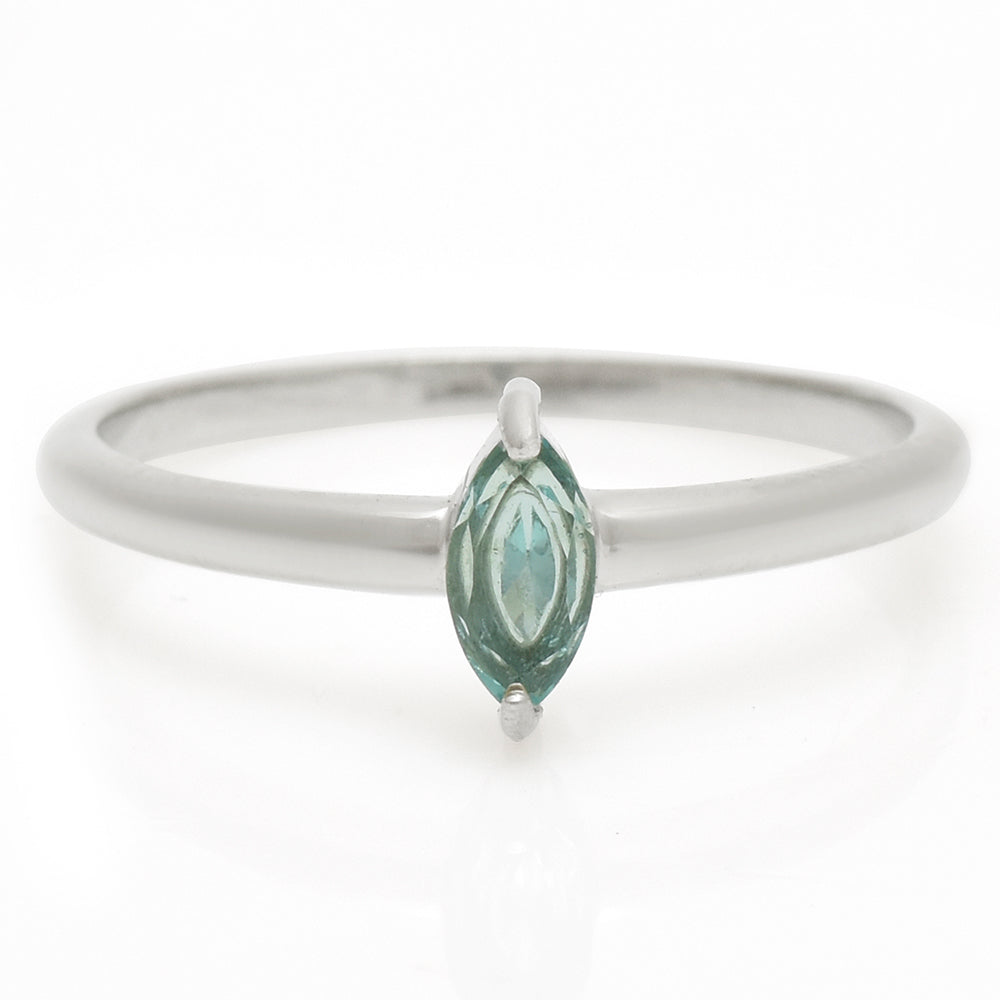 Silberring mit madagassischem blauem Apatit