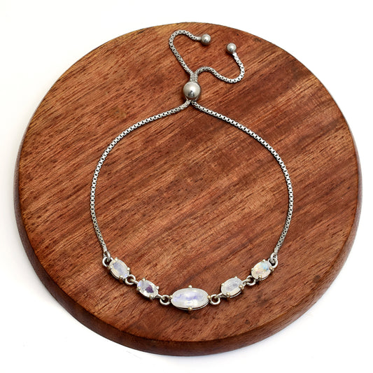 Silberarmband mit Regenbogenmondstein