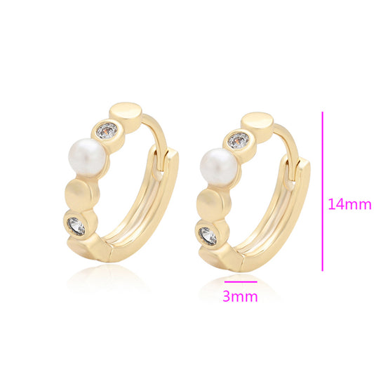Ohrringe aus goldplattierter Legierung mit weißem Emporia® Kristall und Glasperle