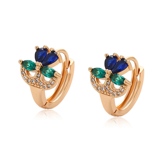 Ohrringe aus goldplattierter Legierung mit grünem Emporia® Kristall und blauem Emporia®-Kristall