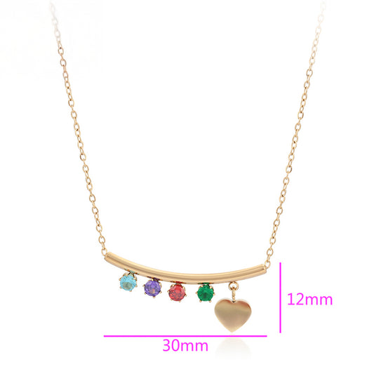 Halskette aus goldplattierter Legierung mit rotem Emporia®-Kristall und grünem Emporia® Kristall
