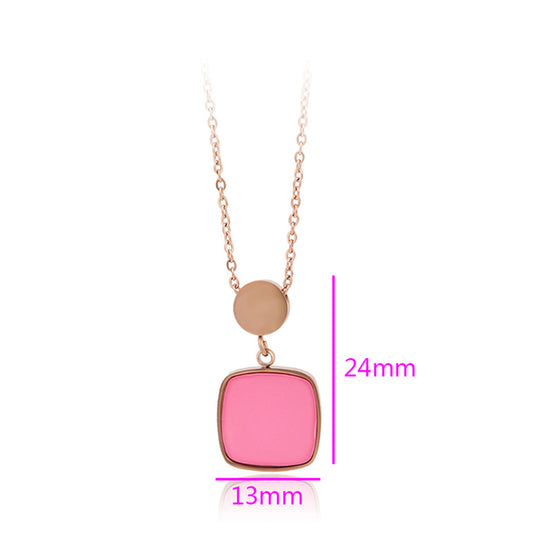 Halskette aus goldplattierter Legierung mit rosafarbenem Emporia® Kristall