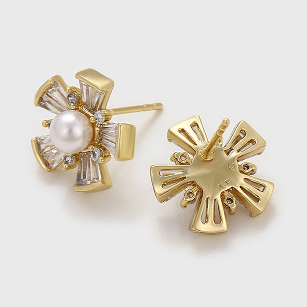 Ohrringe aus goldplattierter Legierung mit Glasperle und weißem Emporia® Kristall 7 