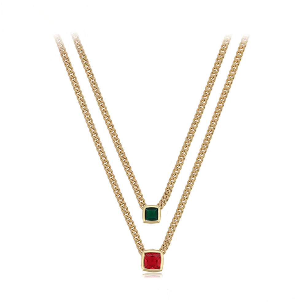 Halskette aus goldplattierter Legierung mit rotem Emporia®-Kristall und grünem Emporia® Kristall