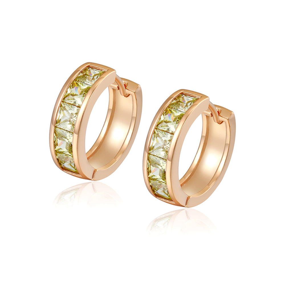 Ohrringe aus goldplattierter Legierung mit grünem Emporia® Kristall 2 