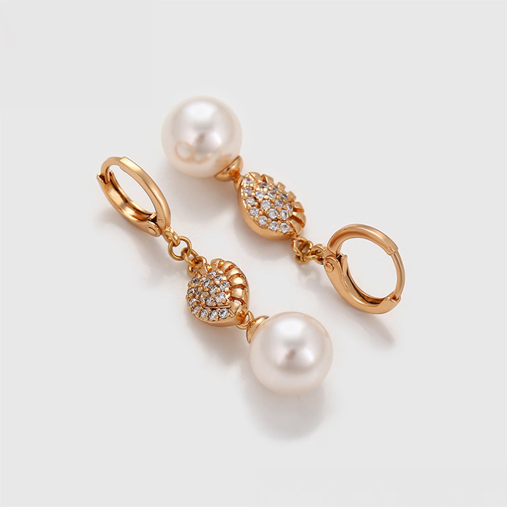 Ohrringe aus goldplattierter Legierung mit Glasperle und weißem Emporia® Kristall 5 
