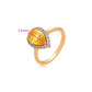 Ring aus goldplattierterr Legierung mit gelbem Emporia®-Kristall und weißem Emporia® Kristall
