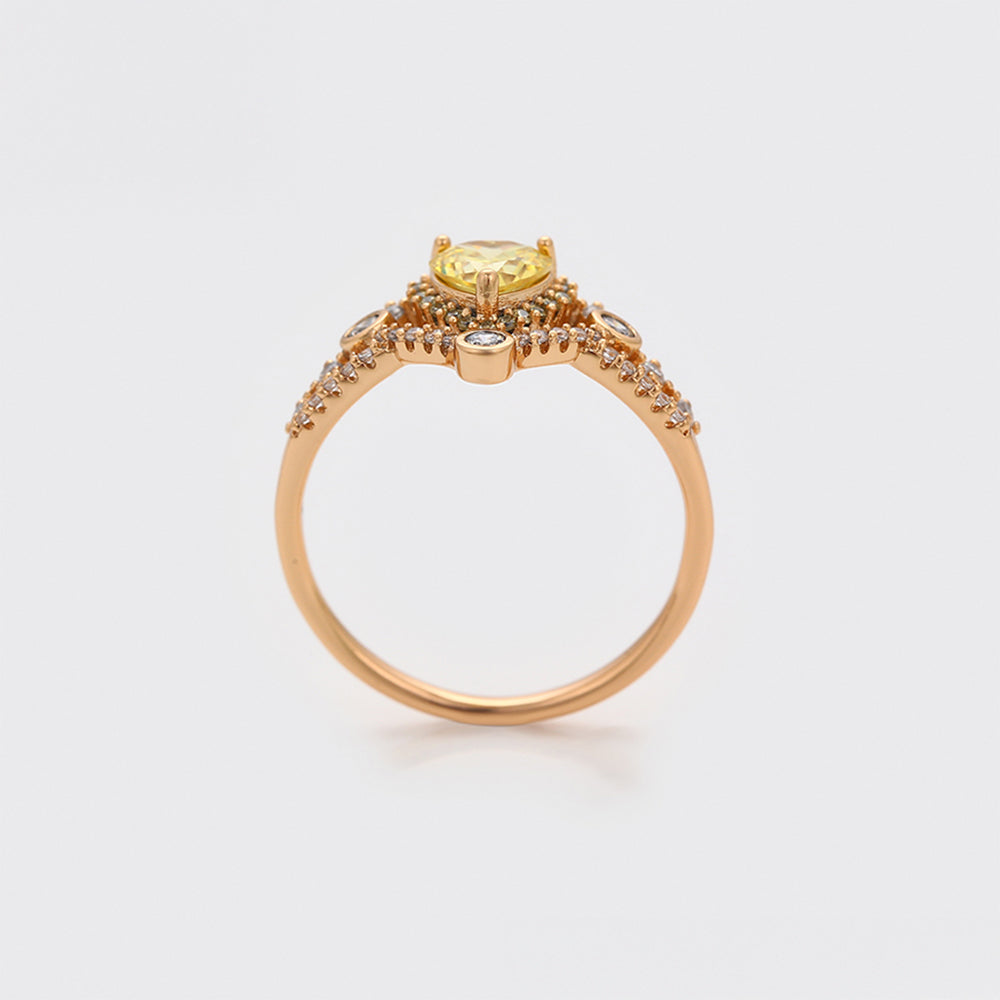 Ring aus goldplattierterr Legierung mit gelbem Emporia®-Kristall und weißem Emporia® Kristall 3 