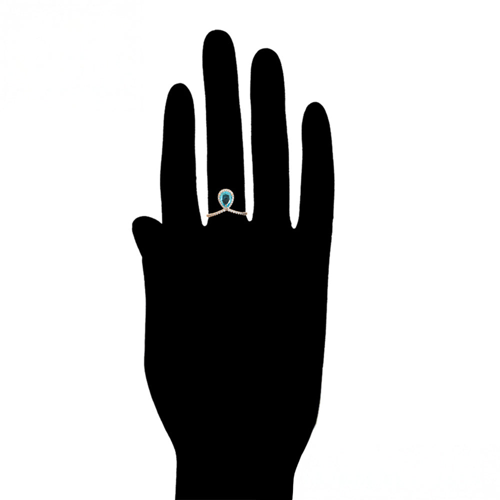 Ring aus goldplattierterr Legierung mit blauem Emporia®-Kristall und weißem Emporia® Kristall 8 