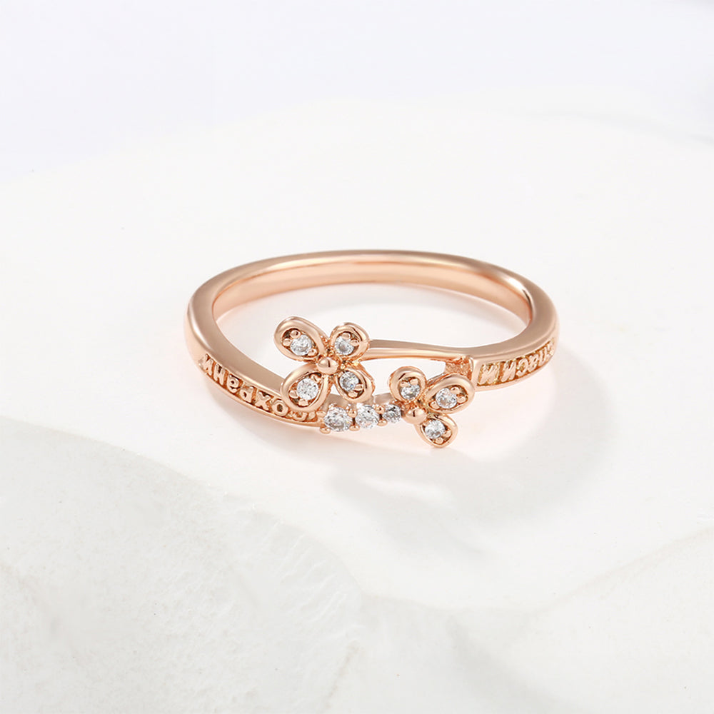 Ring aus goldplattierterr Legierung mit weißem Emporia® Kristall 1 