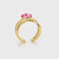 Ring aus goldplattierterr Legierung mit rotem Emporia®-Kristall