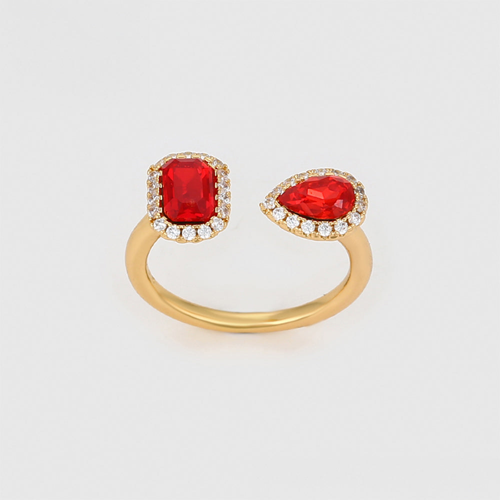 Ring aus goldplattierterr Legierung mit rotem Emporia®-Kristall und weißem Emporia® Kristall 3 