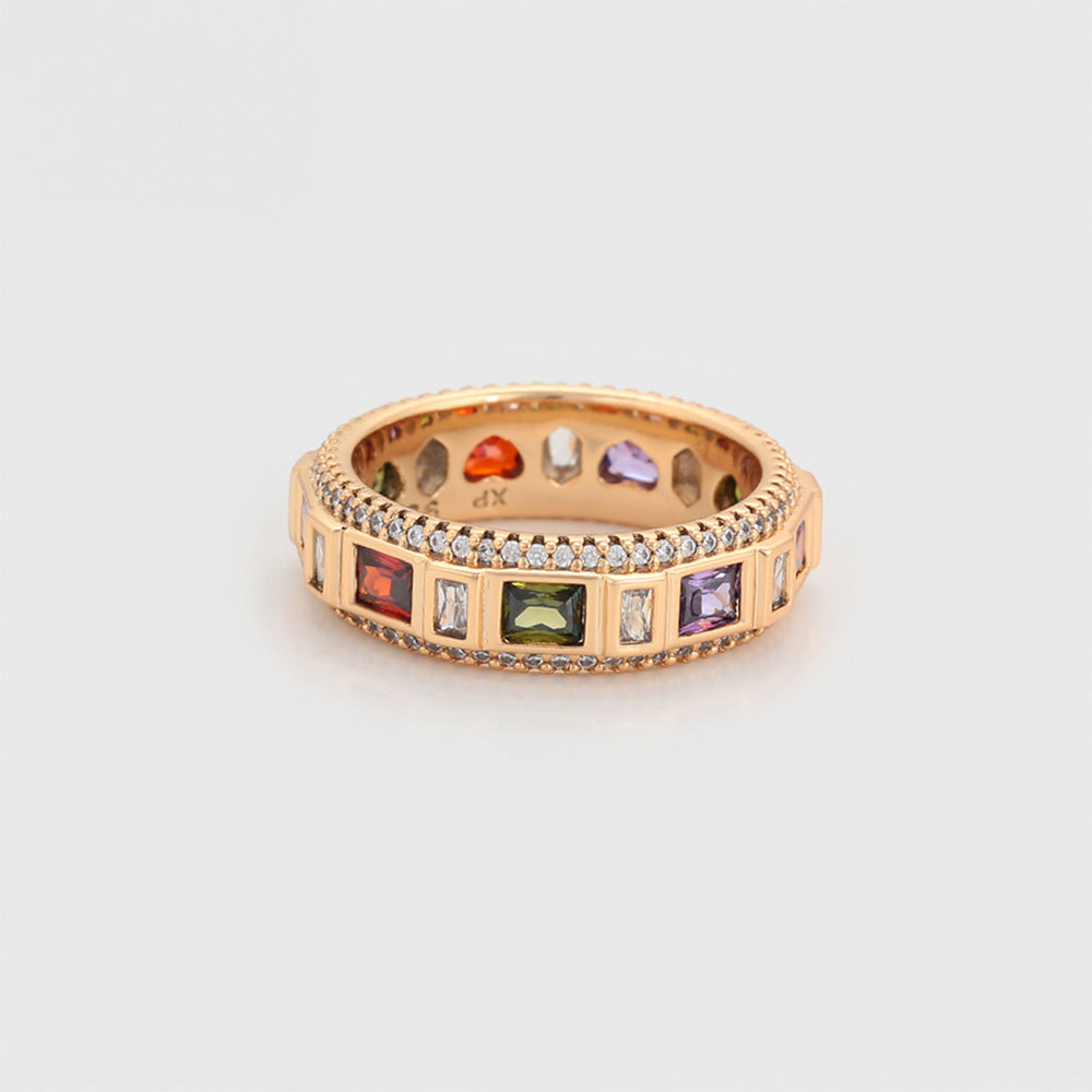 Ring aus goldplattierterr Legierung mit rotem Emporia®-Kristall und purpurfarbenem Emporia® Kristall 3 