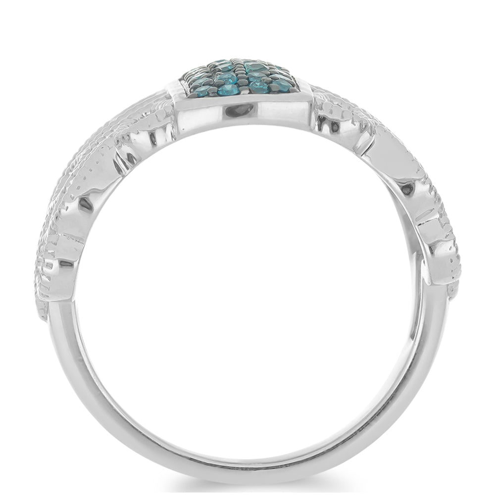 Silberring mit blauem Diamant